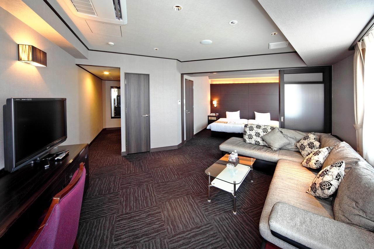 Hotel Sunplaza Osaka Sakai Annex Exterior photo
